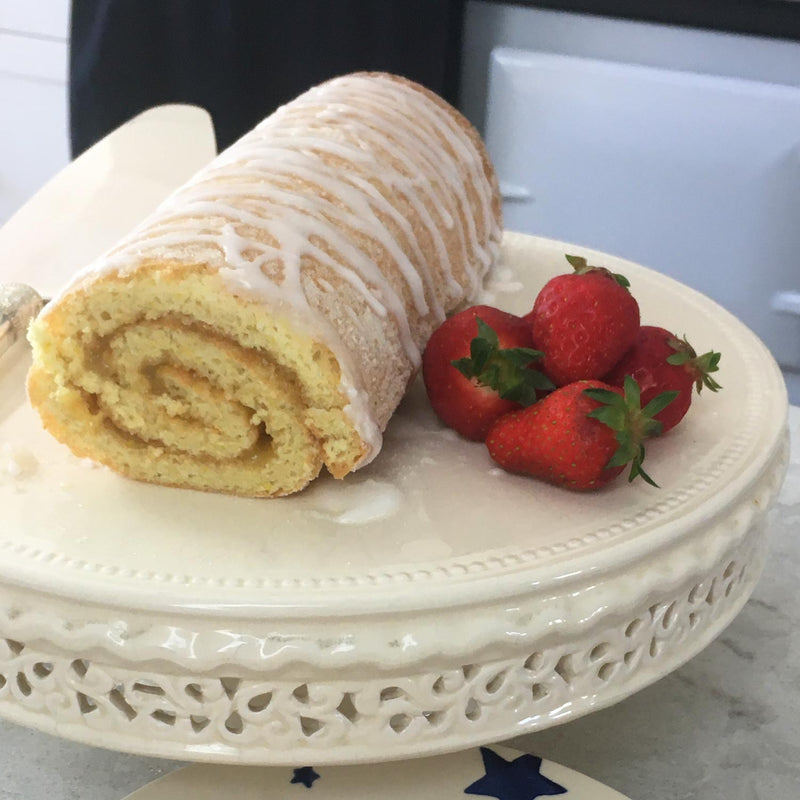 https://www.blakeandbull.co.uk/cdn/shop/articles/Swiss-roll-recipe-for-Aga-range-cookers_800x800.jpg?v=1593180595